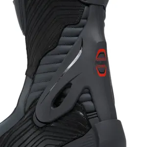 Imagem 6 de Bota TCX Zeta WP - Preto/Vermelho (100% Impermeável)