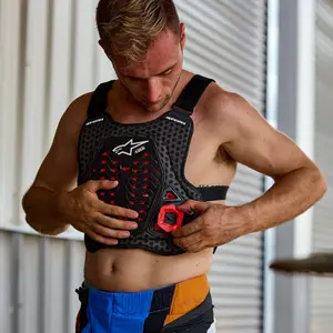 Imagem 5 de Colete Alpinestars A5 Plasma Chest Protector - Preto/Vermelho/Branco