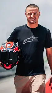 Imagem 8 de Capacete Alpinestars Supertech R10 Jack Miller LE - Preto/Vermelho Fosco (Fibra de Carbono)