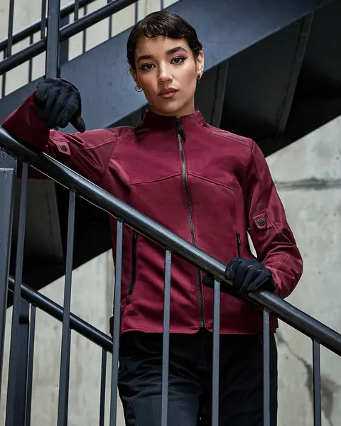 Alpinestars Stella ジャケット Mサイズ 赤黒 Alpinestars Stella ジャケット Mサイズ 赤黒 Alpinestars Stella