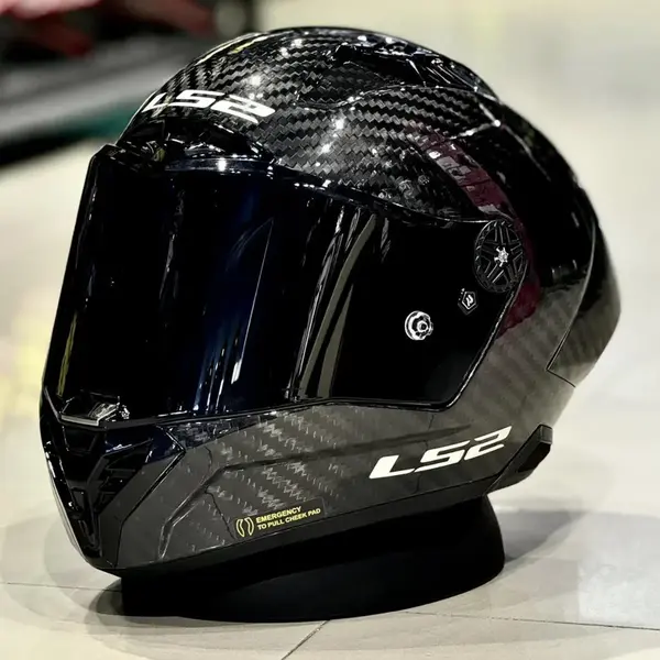 Capacete LS2 Thunder Carbon GP Aero Monocolor - Preto - Grid Motors