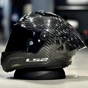 Imagem 6 de Capacete LS2 Thunder Carbon GP Aero Monocolor - Preto