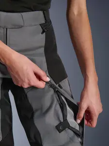 Imagem 8 de Calça Alpinestars Stella Andes V4 Drystar - Preta/Cinza Escura (Impermeável)