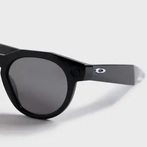 Imagem 9 de Óculos Oakley Meta HSTN Preto - com Lente Fumê Polarizada (Prizm)
