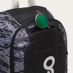 Imagem 4 de Mochila Oakley Enduro 3.0 Cinza Camo - 20 Litros