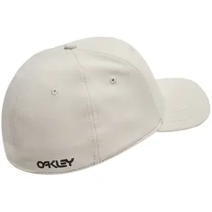 Imagem 2 de Boné Oakley 6 Panel Stretch Metallic - Branco/Preto