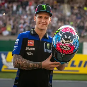 Imagem 12 de Capacete HJC RPHA 1 Fabio Quartararo Le Mans 2024 - Preto/Azul (Tri-Composto)