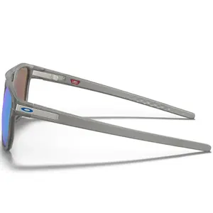 Imagem 3 de Óculos Oakley Latch Cinza Fosco - com Lente Azul Polarizada (Prizm)